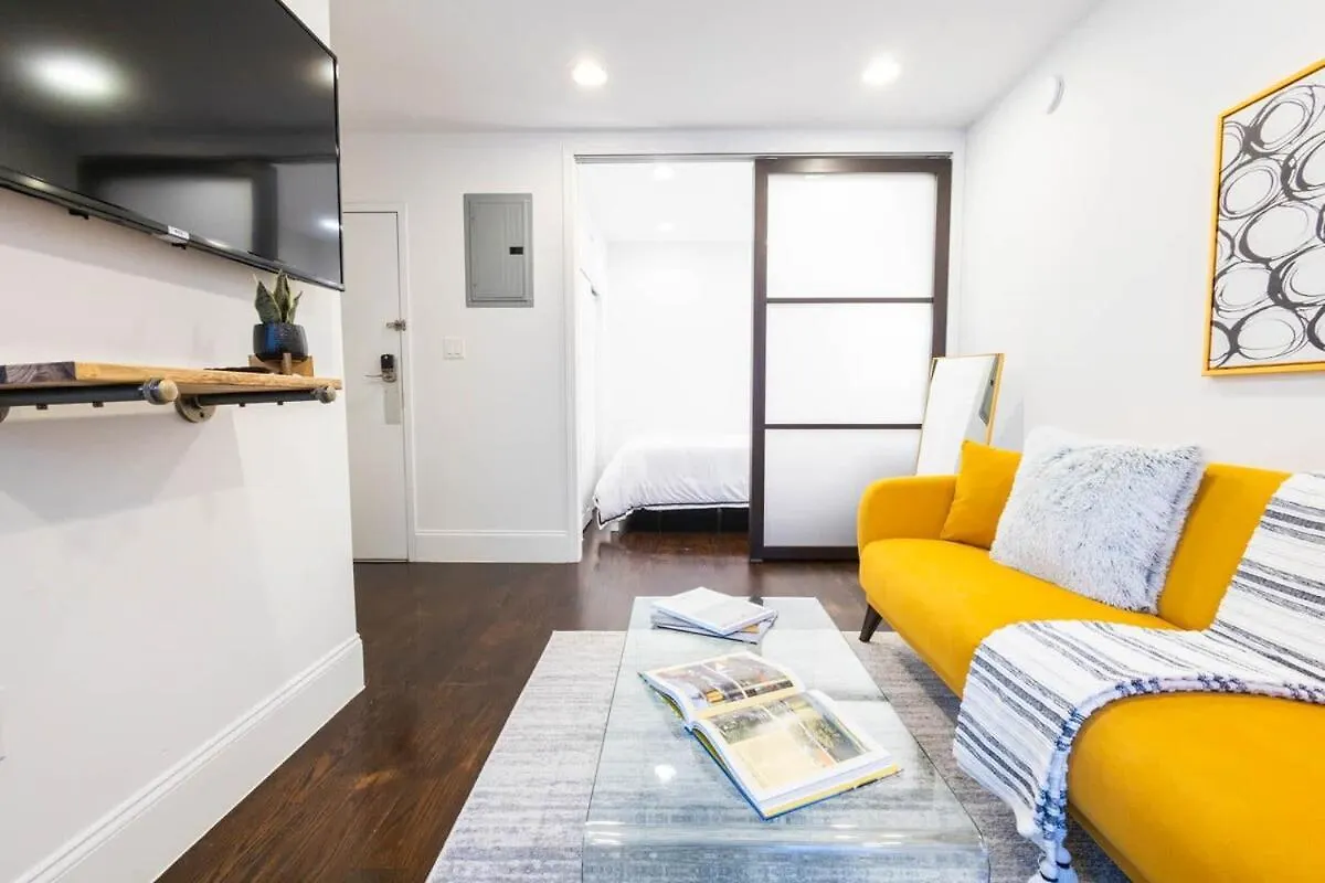 69-4C Brand New Holiday Haven Prime Lower East Side 1Br Apt New York Apartment