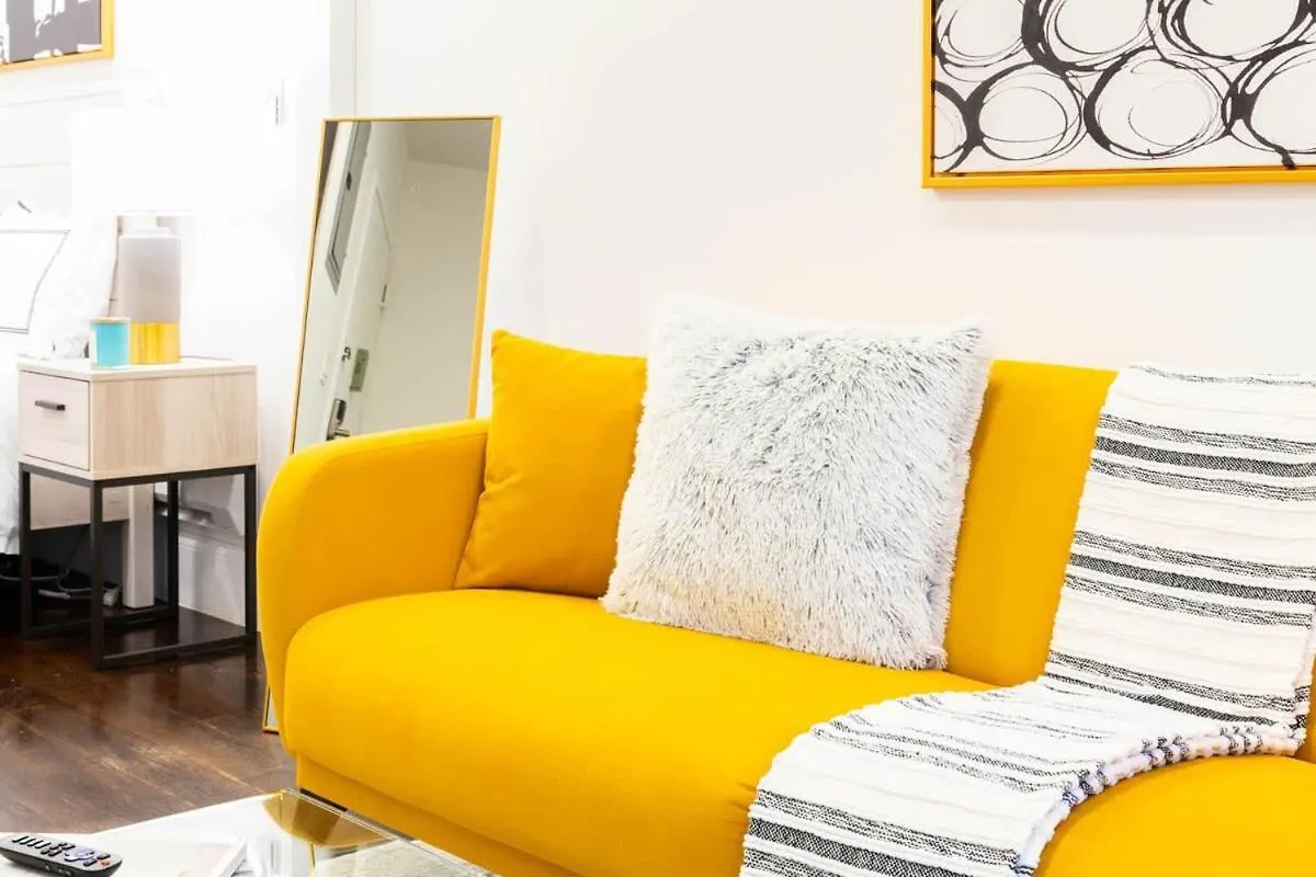 Appartement 69-4C Brand New Holiday Haven Prime Lower East Side 1Br Apt New York